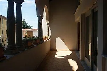 Parini Hotel 3*