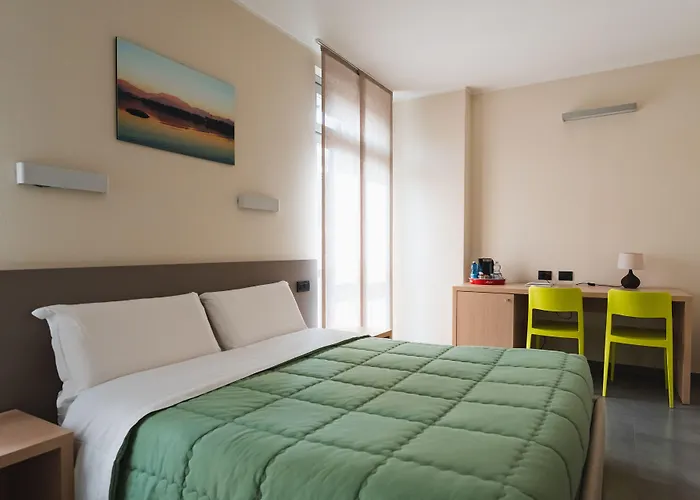 Parini Hotel