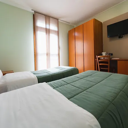 Hotel Parini Bosisio Parini