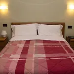 Parini Hotel
