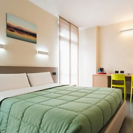 Parini Hotel